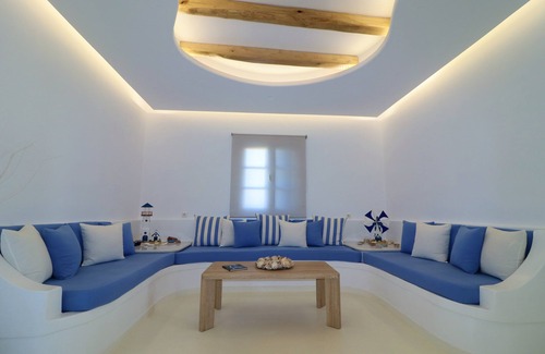 Mikri Vigla House | Coralli Beach Apartments