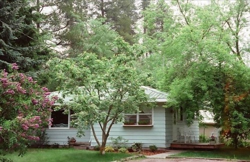 Coram Cottage | Coram Cottage-Glacier National Park2BR,1BA 5 Min. from Park