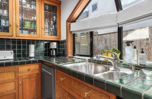 Opal Cliffs House | Corcoran Beachhouse - Stunning ocean views!
