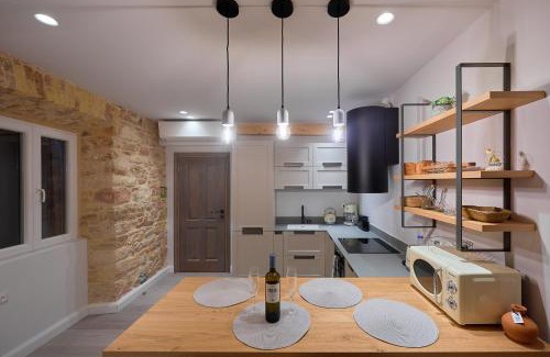 Old Town Apartment | Corfu Venetian Luxury Apartment