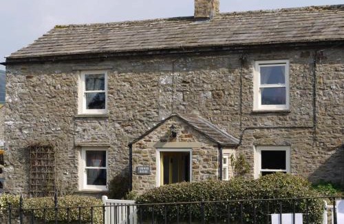 Fremington House | Corner House