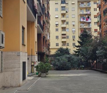 Prenestino-Labicano Apartment | Corona House