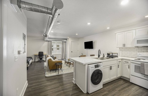 Grand Rapids Apartment | Corporate Housing for Traveling Professionals - EXTENDED STAYS