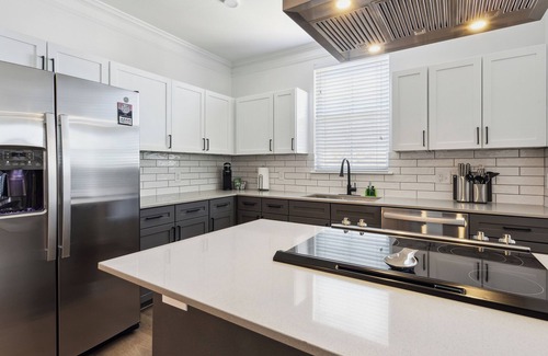 Frisco Apartment | Corporate Luxe Suite, near Legacy West + The Star