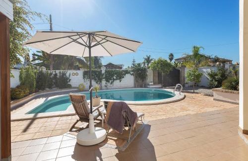 Sanlucar de Barrameda Villa | Costa de la Luz Poolside Villa