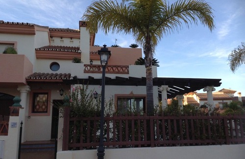 Coin Villa | Costa Del Sol. Beautiful four bedroom villa with stunning views and private pool