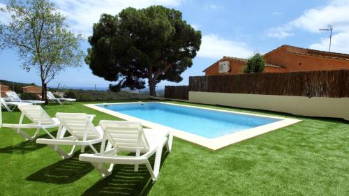 Lloret de Mar Villa | Costacabana - Villa Macey