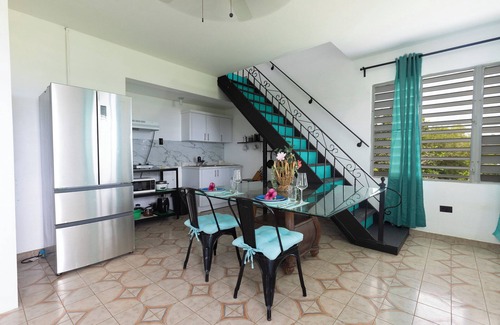 Corcovado Apartment | costal heaven: King bed with stunning ocean view
