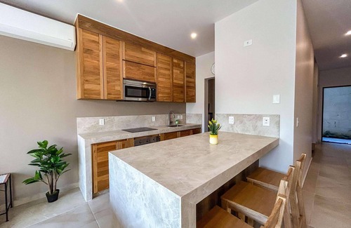 P Chahue Condo | CosttA Loft L1 - Santa Cruz