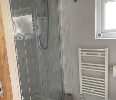 Colchester Apartment | Cosy 1 Bed Garden Annexe