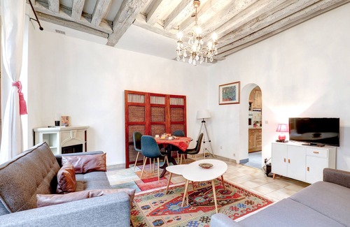 Odeon Apartment | Cosy 1-Bedroom in Saint Germain des Pres