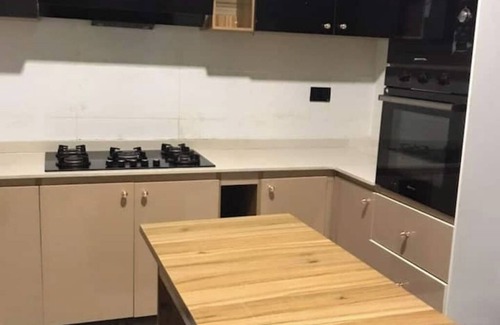 Lagos House | Cosy 1BDR Apartment with balcony& WiFi 24/7 Lekki.