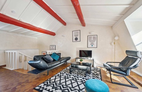 Saint-Victor Apartment | Cosy 2BR Duplex near Sorbonne - Latin Quarter