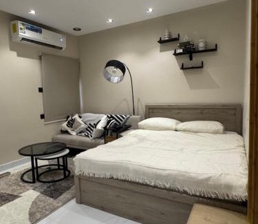 Al Hamra Apartment | Cosy and comfortable studio