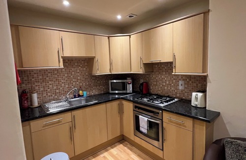Bonnington Apartment | Cosy and Homely 1BD Flat Near Central Edinburgh
