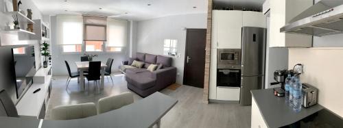 Sagunto Apartment | Cosy and Modern Puerto de Sagunto Holiday Flat