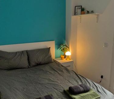 Sagunto Apartment | Cosy and Modern Puerto de Sagunto Holiday Flat