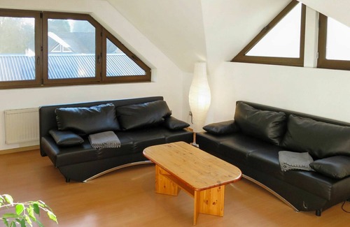 Adenau Apartment | Cosy apartment for 5 guests with WIFI, TV, pets allowed and parking