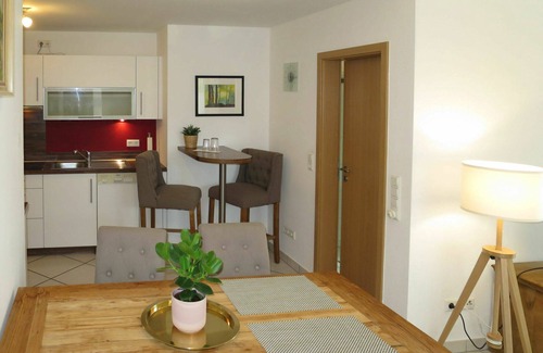 Hofstetten Apartment | Cosy apartment for 4 guests with WIFI, TV and terrace