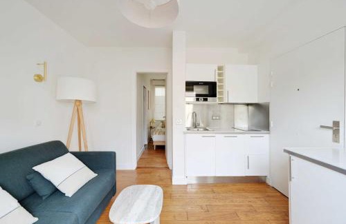 Suresnes Apartment | Cosy Apartment -1BR-2P- Suresnes