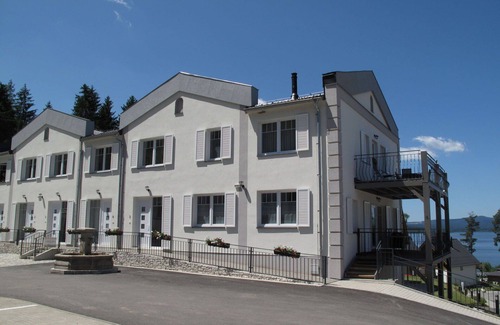 Lojzova Paseka Apartment | Cosy apartment for 2 people with WIFI, TV, balcony and pets allowed