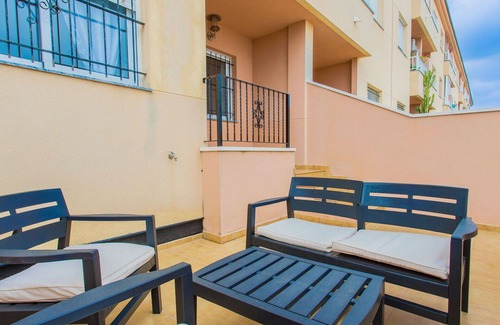 Los Alcazares Apartment | Cosy apartment for 6 guests with WIFI, pool, TV, terrace and pets allowed