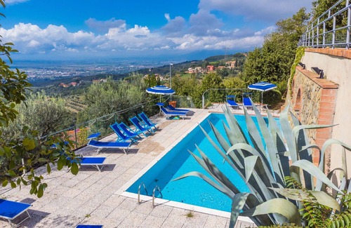 San Baronto Apartment | Cosy apartment for 4 people with WIFI, pool, balcony, pets allowed and panoramic view