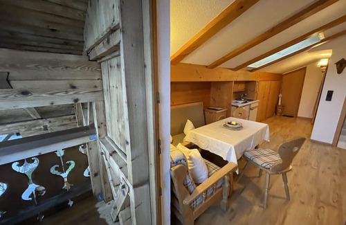 Farchant Apartment | Cosy apartment for 2 people with WIFI, TV and balcony