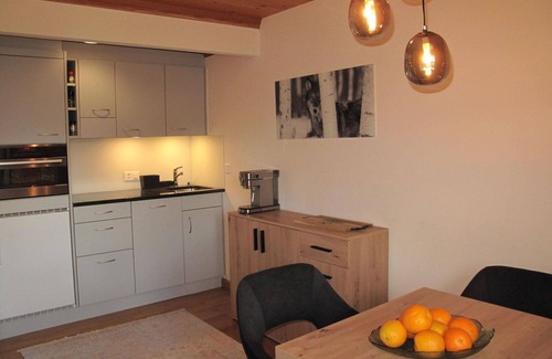 Schoenried Apartment | Cosy apartment for 3 guests with WIFI and pets allowed