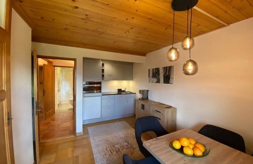 Schoenried Apartment | Cosy apartment for 3 guests with WIFI and pets allowed