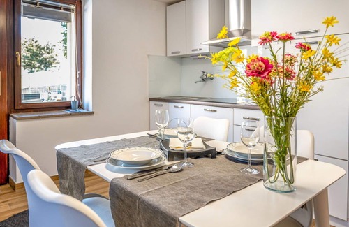 Postojna Apartment | Cosy apartment for 3 guests with WIFI, TV and terrace