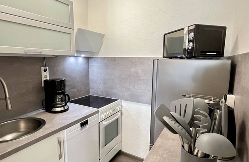Loffingen Apartment | Cosy apartment for 4 guests with pool, WIFI, TV, balcony and panoramic view
