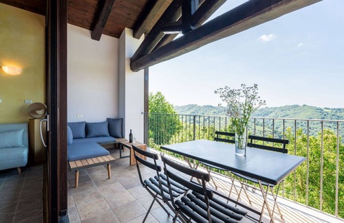 Murazzano Apartment | Cosy apartment for 4 guests with WIFI, terrace, pets allowed and panoramic view