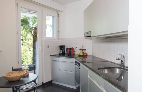 Ascona Apartment | Cosy apartment for 4 guests with WIFI, TV, balcony and pets allowed