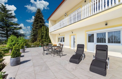 Cserszegtomaj Apartment | Cosy apartment for 4 guests with A/C, WIFI, TV and terrace