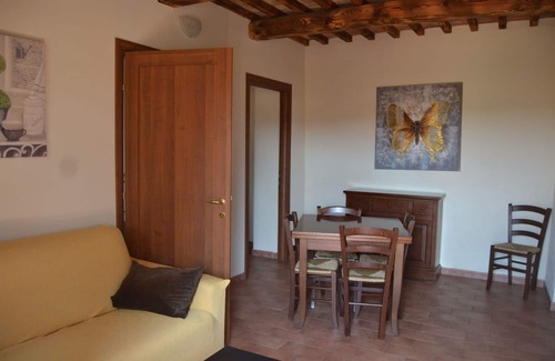 Casalappi Other | Cosy apartment for 4 people with pool, A/C, TV and panoramic view