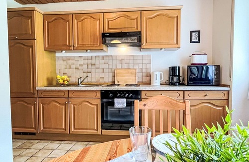 Aftersteg Apartment | Cosy apartment for 4 people with WIFI, TV and balcony