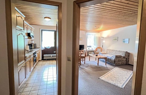 Aftersteg Apartment | Cosy apartment for 4 people with WIFI, TV and balcony