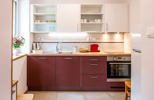 Jachymov Apartment | Cosy apartment for 4 people with WIFI, TV and balcony