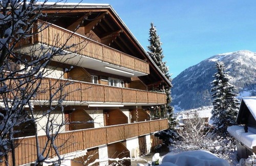 Zweisimmen Apartment | Cosy apartment for 6 people with WIFI, TV and balcony