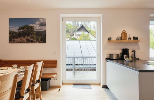 Fischbach bei Dahn Apartment | Cosy apartment for 8 people with WIFI, TV and balcony