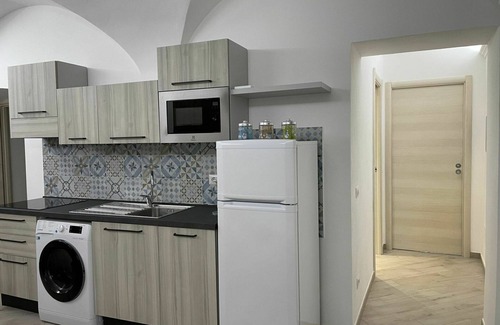 Spotorno Apartment | Cosy apartment for 8 people with A/C, WIFI and TV