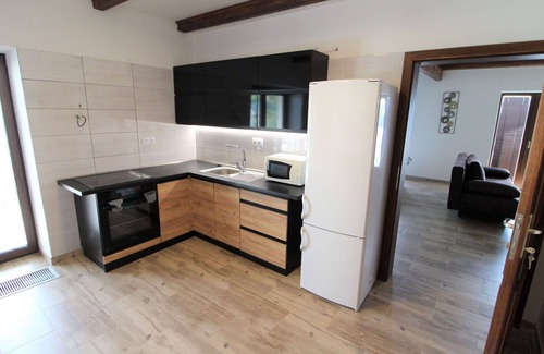 Zupanovice Apartment | Cosy apartment for 9 people with pool, WIFI, TV, patio and pets allowed