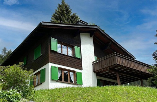 Churwalden Apartment | Cosy apartment for 2 guests with WIFI, TV, balcony and pets allowed