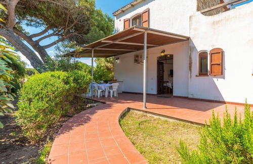 San Pietro a Mare Apartment | Cosy apartment for 4 people with WIFI, A/C, TV, patio and pets allowed