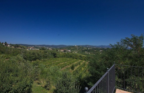 Brda Apartment | Cosy apartment for 5 people with WIFI, A/C, pool, TV, patio and panoramic view