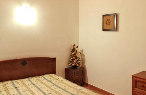 Burinhosa Apartment | Cosy Apartment in Pataias with Shared Pool - 45 sqm
