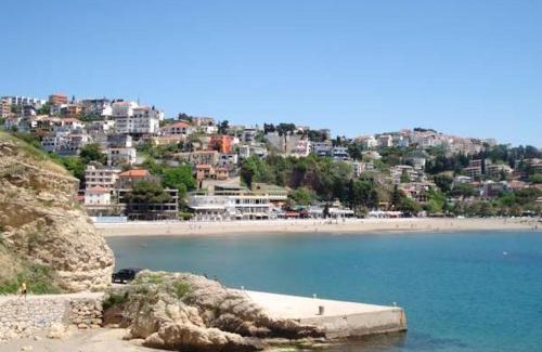 Rana Apartment | Cosy Apartment in Ulcinj with Sea View - 40 m²