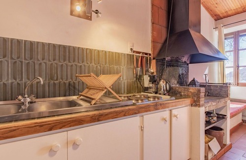 Puimichel Villa | Cosy apartment in villa for 4 guests with WIFI, patio, pets allowed and panoramic view