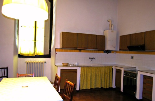 Scarperia e San Piero Villa | Cosy apartment in villa for 8 people with pool, WIFI, TV and panoramic view
